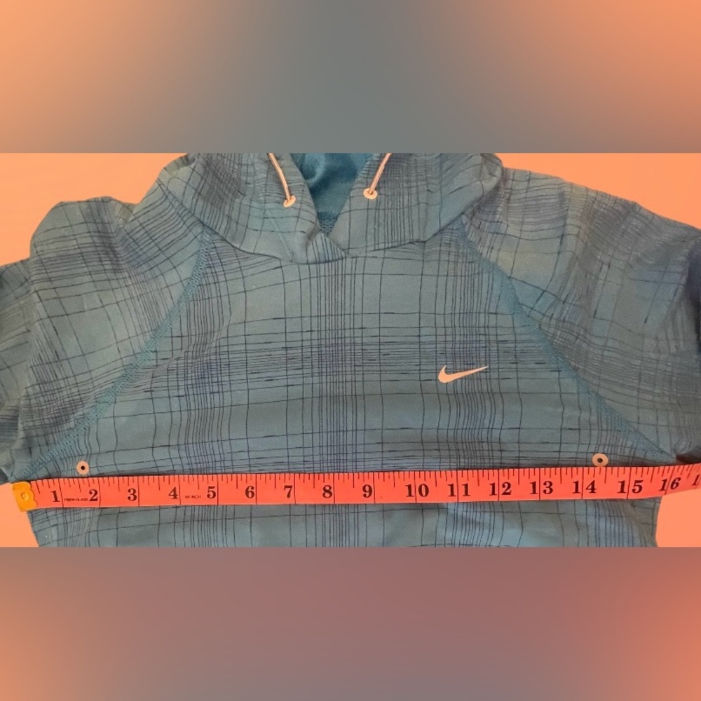 Nike Hoodie - Picture 3 of 9